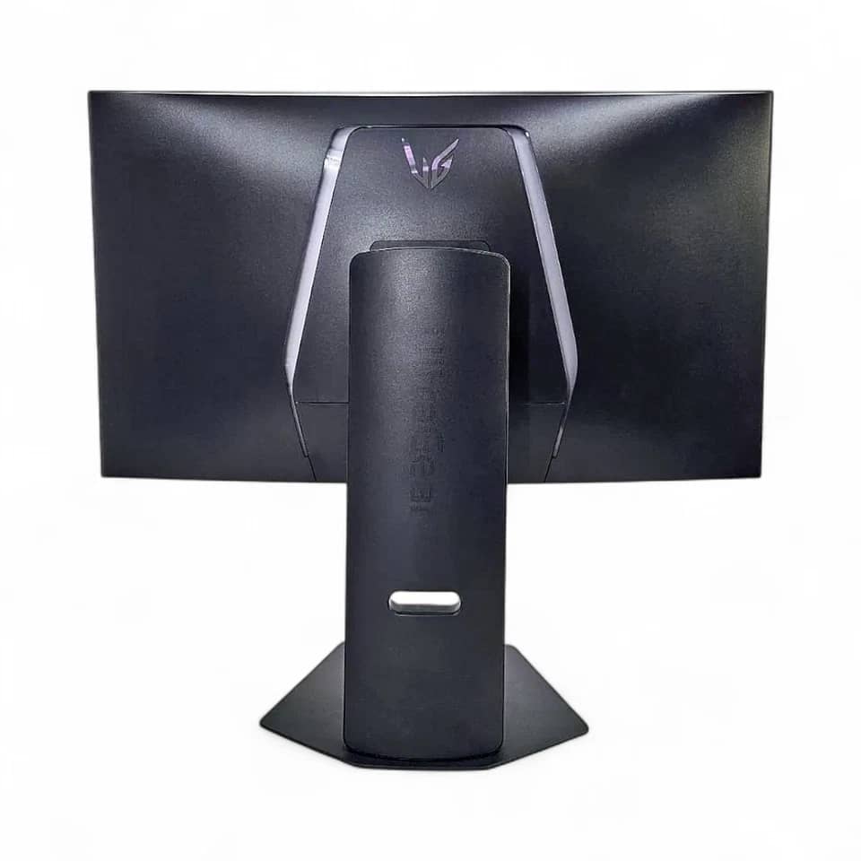 LG 32GX870A Monitors