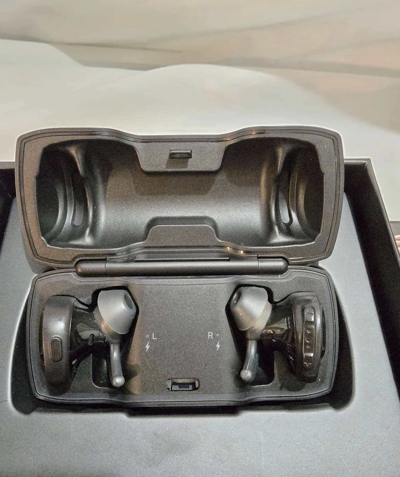 Bose SoundSport Free Headphones & Earbuds Blue New