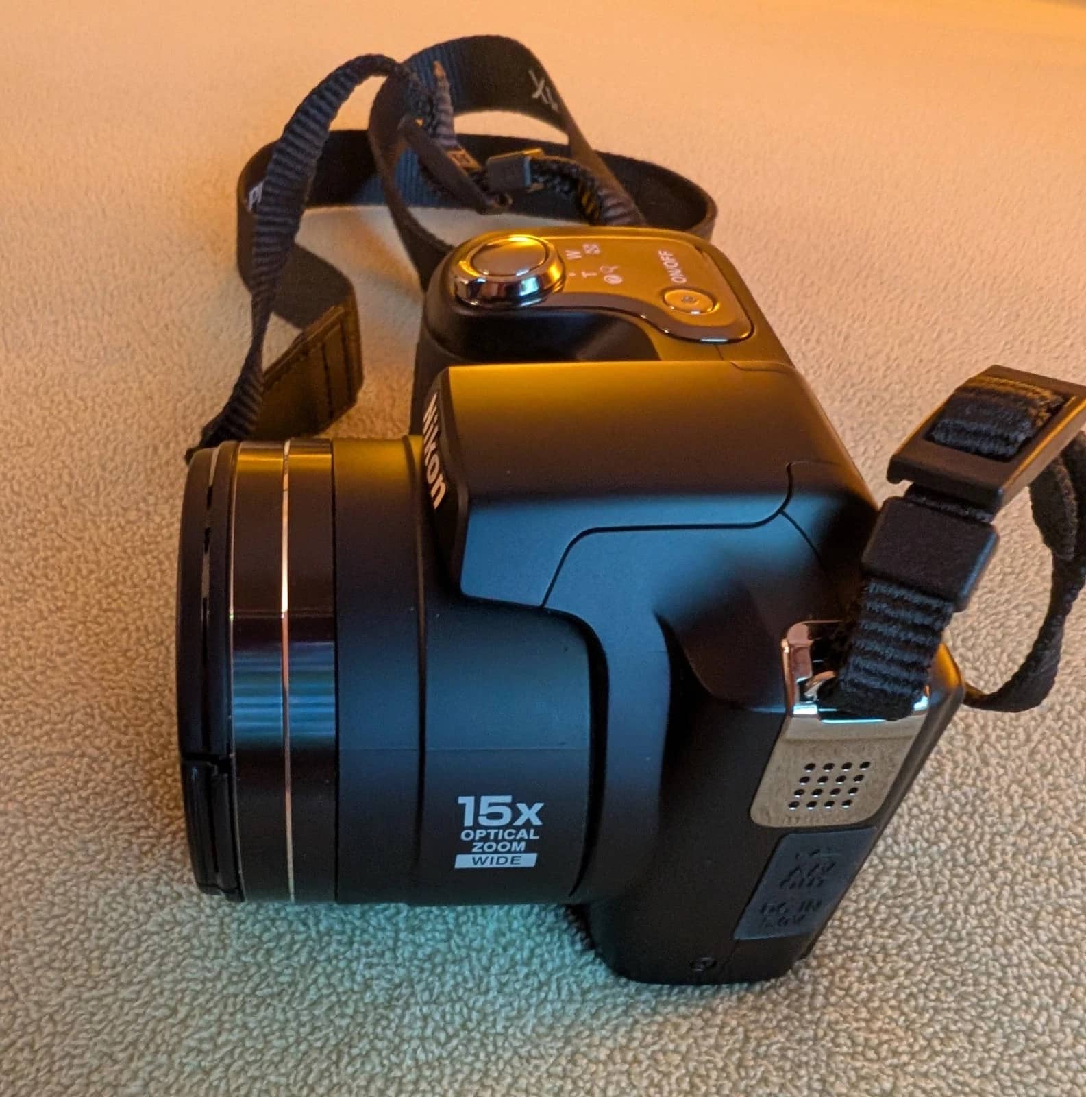 Nikon COOLPIX L100 Digital Cameras Black New Body Only