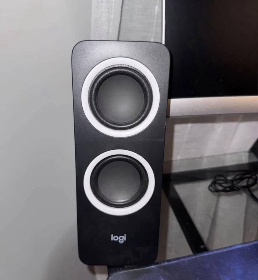HP 27mq Monitors