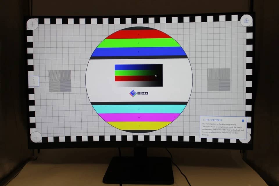 LG 32MR50C Monitors