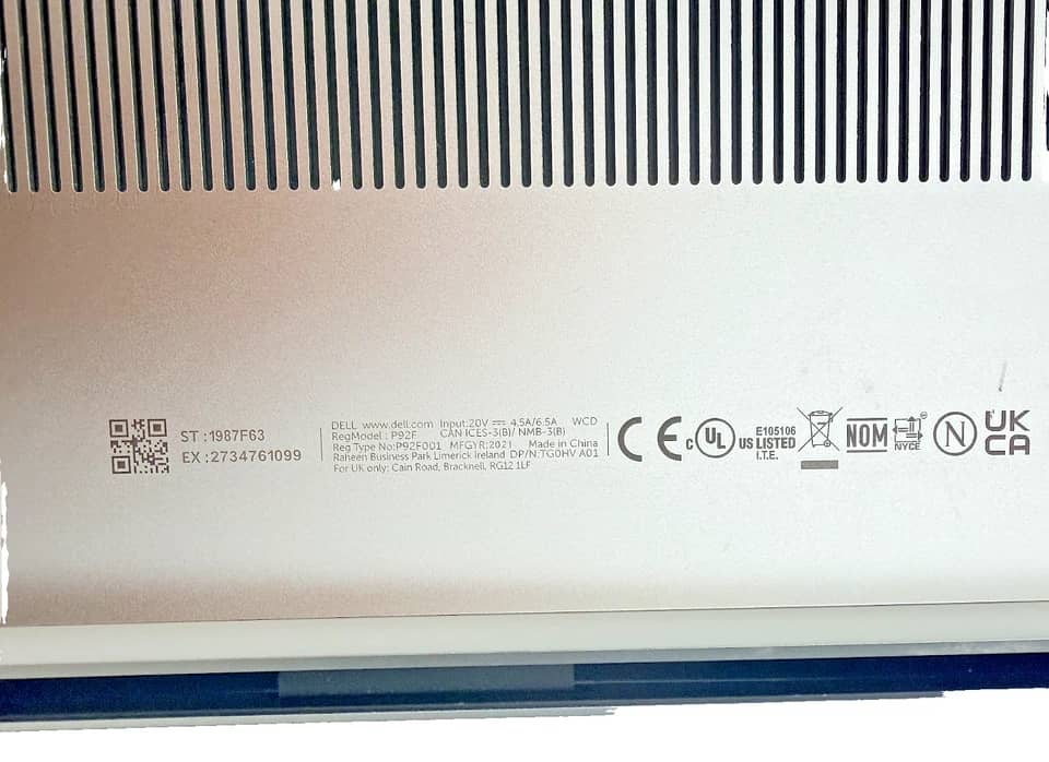 Dell XPS 9710 Computers