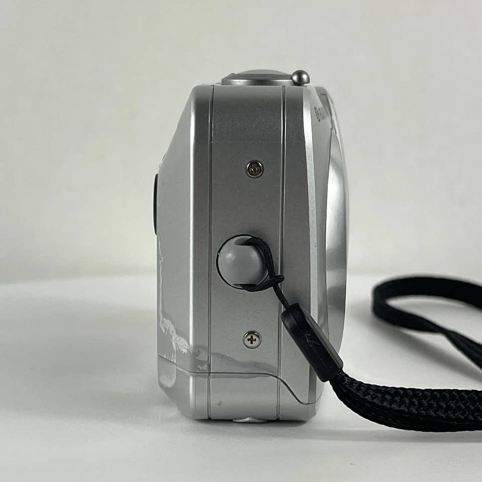 Fujifilm DiMAGE A200 Digital Cameras