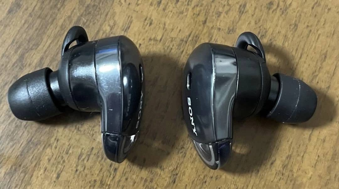 Sony WF-1000X Headphones & Earbuds Gold New