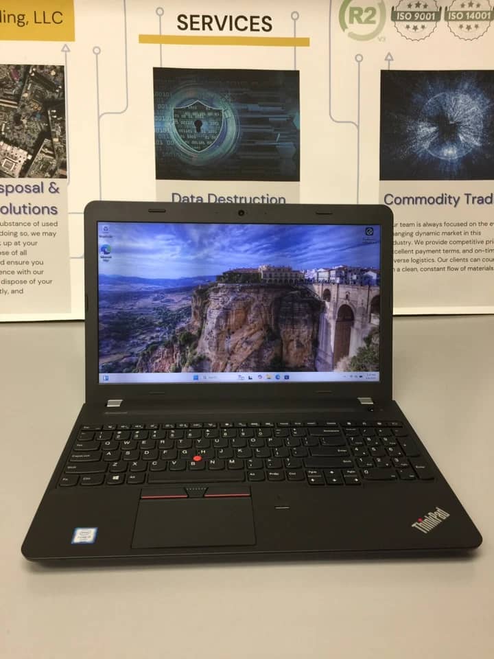 Lenovo ThinkPad E560 Computers