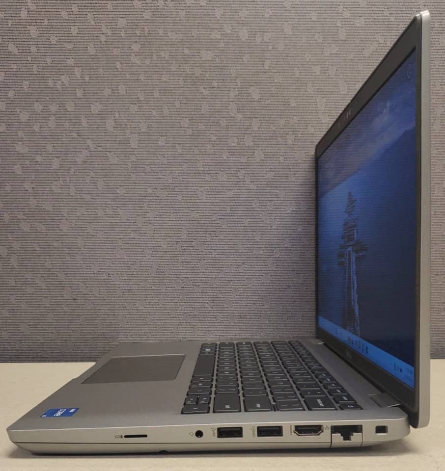 Dell Precision 3470 Computers