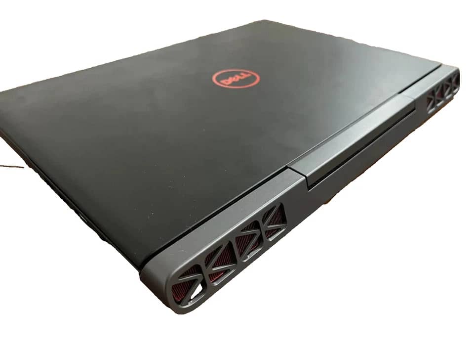 Dell Inspiron 15 7567 Computers