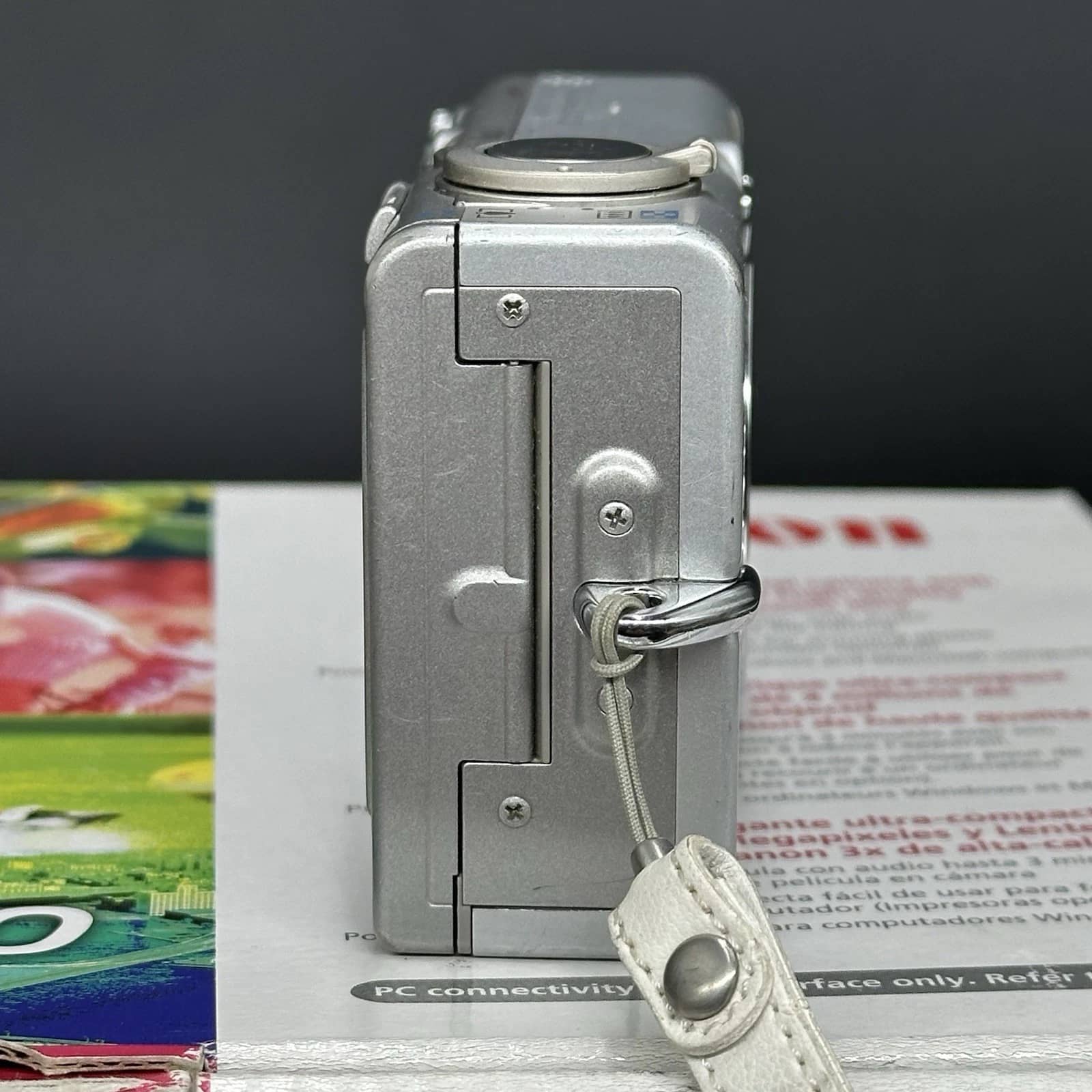 Canon PowerShot S400 Digital ELPH Digital Cameras Silver New Body Only