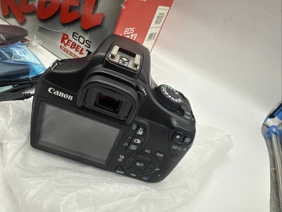 Canon EOS Rebel T3 Digital Cameras Black New Body Only