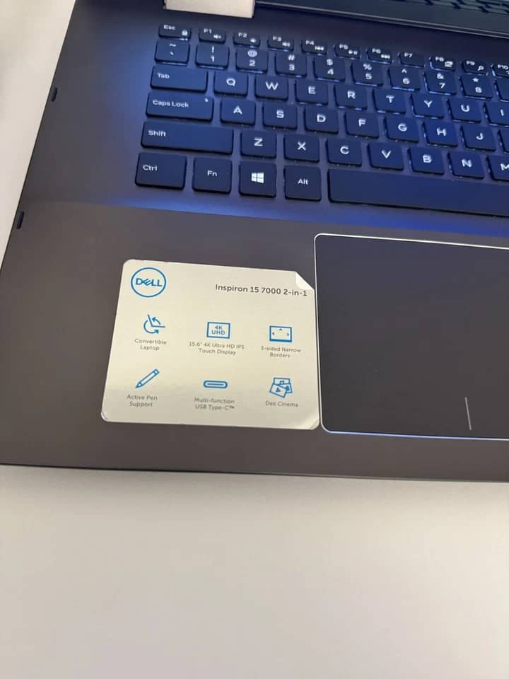 Dell Inspiron 15 7586 Computers