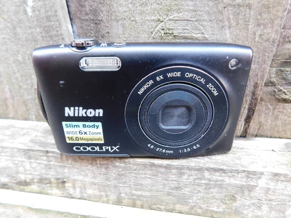 Nikon COOLPIX S3200 Digital Cameras Black New Body Only