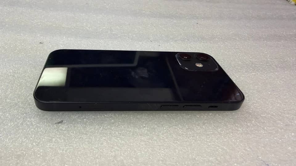 Apple iPhone 12 mini Cell Phones