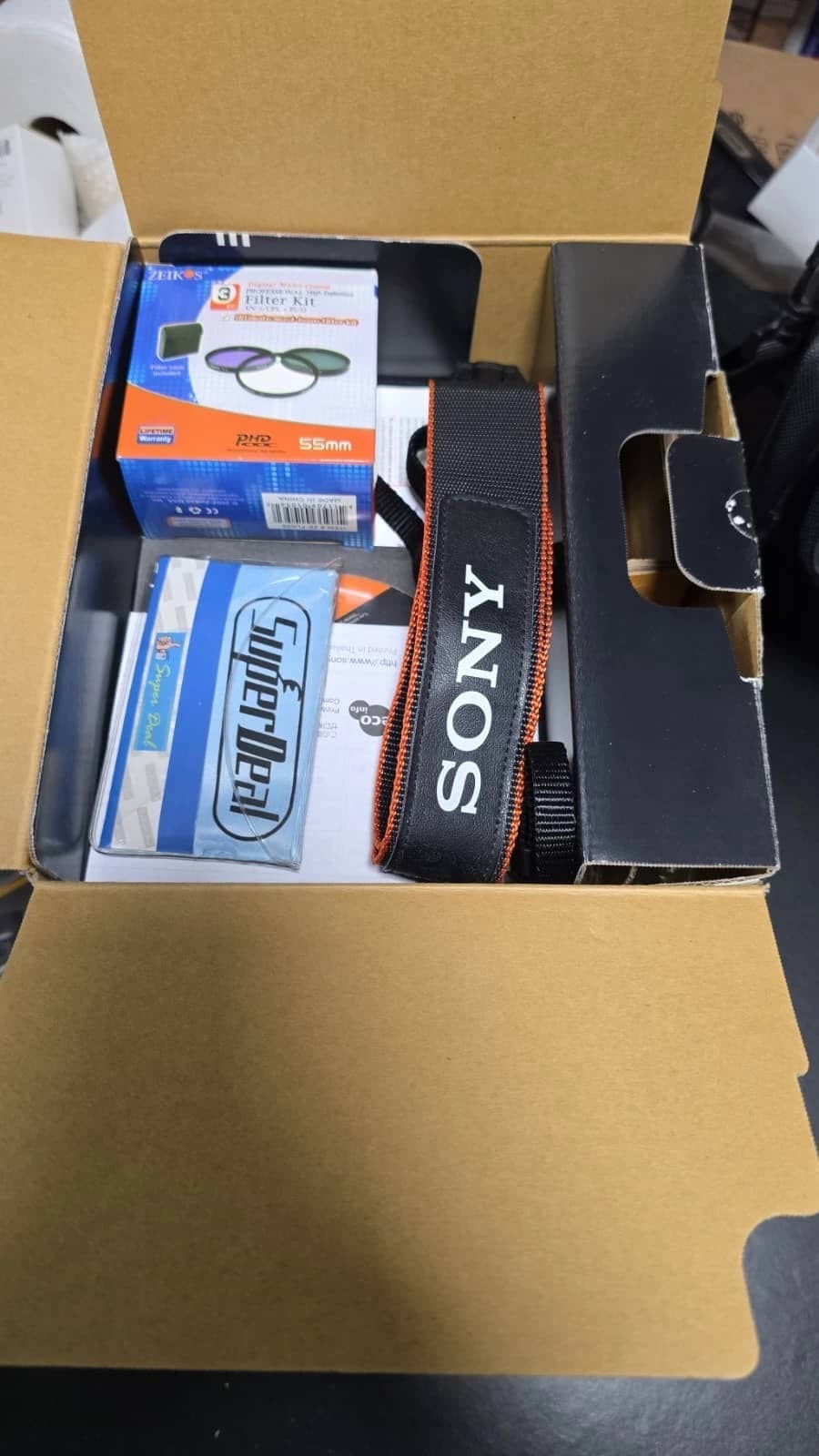 Sony Alpha 330 Digital Cameras Black Used - Good w/ 18-55mm Kit