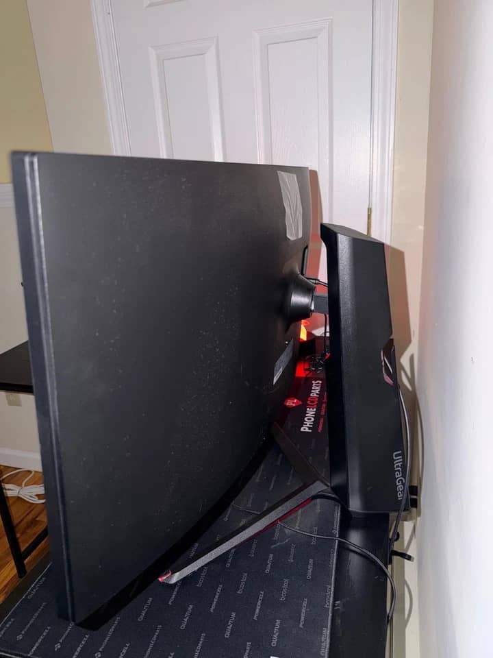 LG 34GP63A Monitors