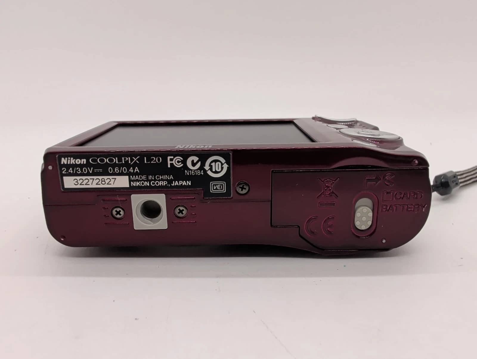 Nikon COOLPIX L20 Digital Cameras Red New Body Only