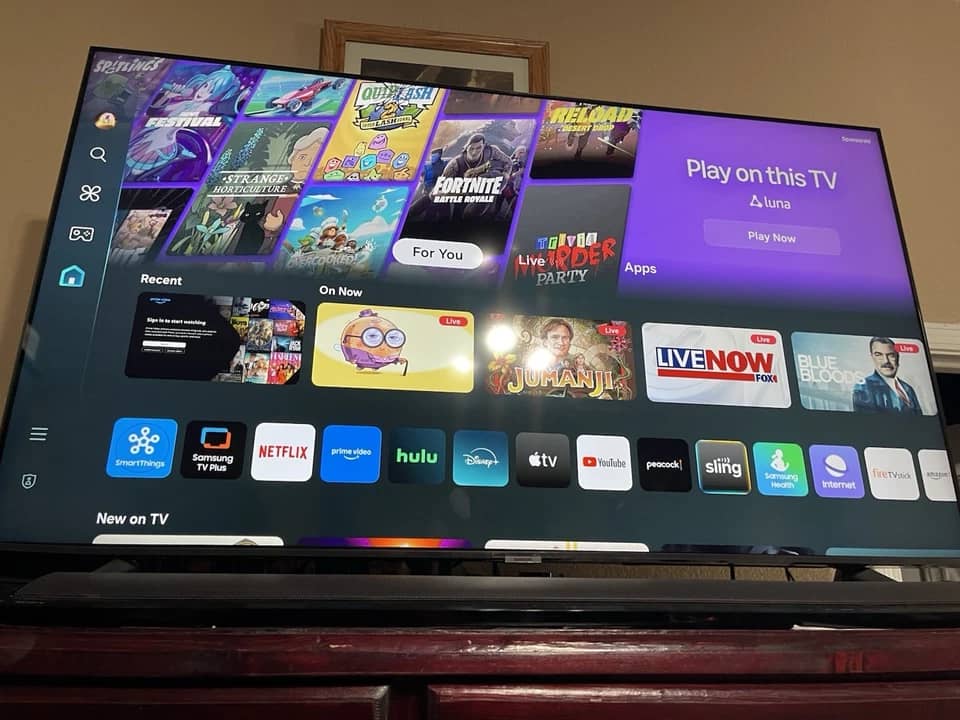 TCL Q700T TVs