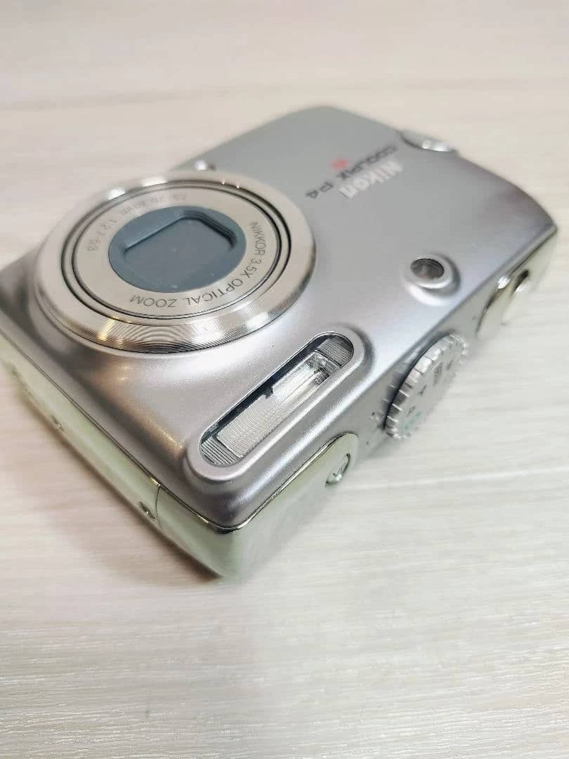 Nikon COOLPIX P4 Digital Cameras Silver Used - Good Body Only