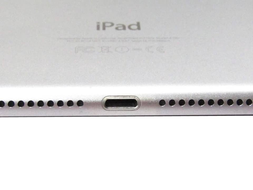 Apple iPad 2 Tablets