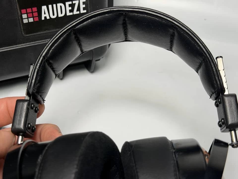 Audeze Audeze LCD-XC Headphones & Earbuds 