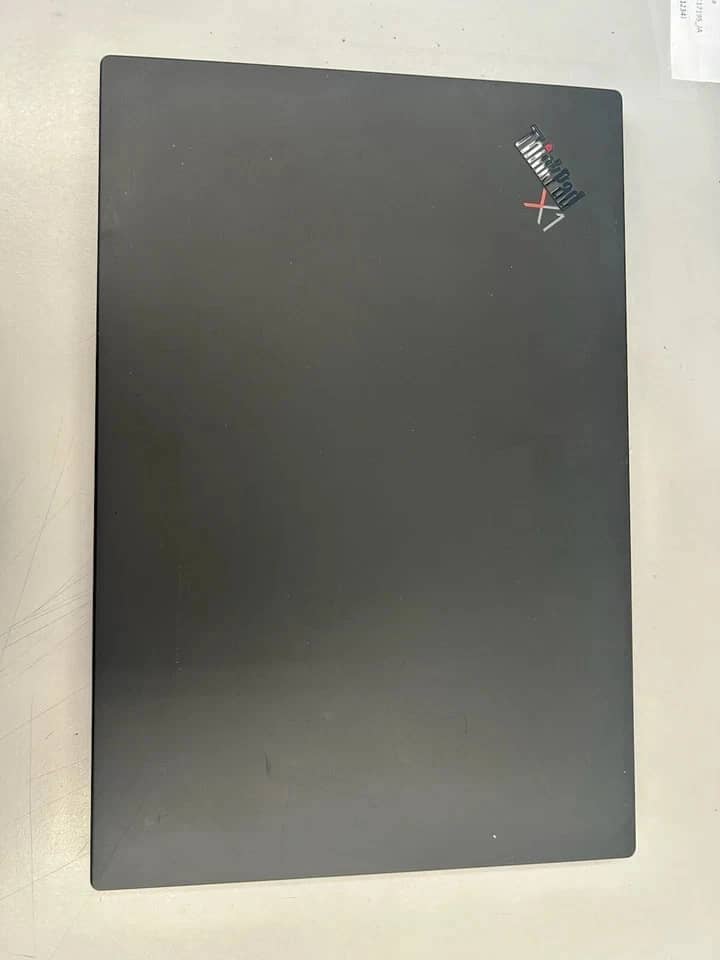 Lenovo ThinkPad X1 Carbon Gen 8 Computers