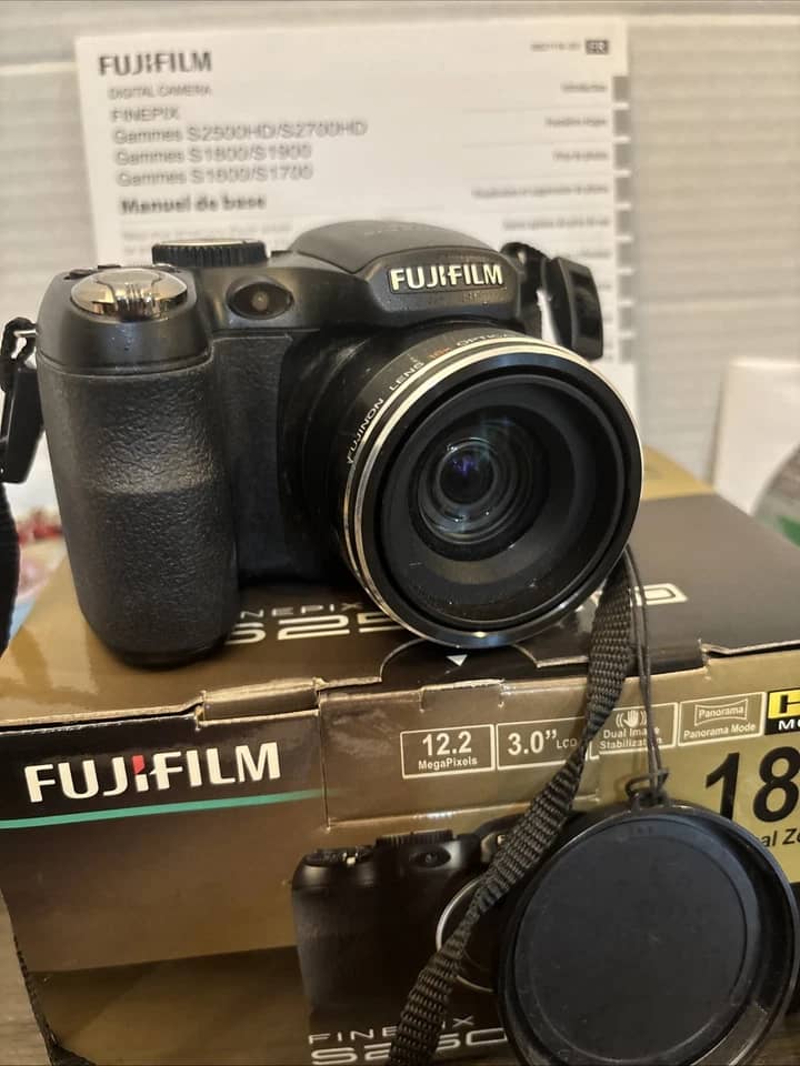 Fujifilm FinePix S Series S2500HD Digital Cameras Black New Body Only