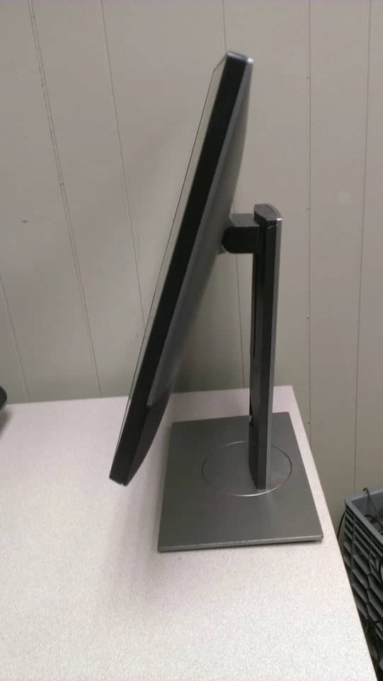 Dell U2419H Monitors