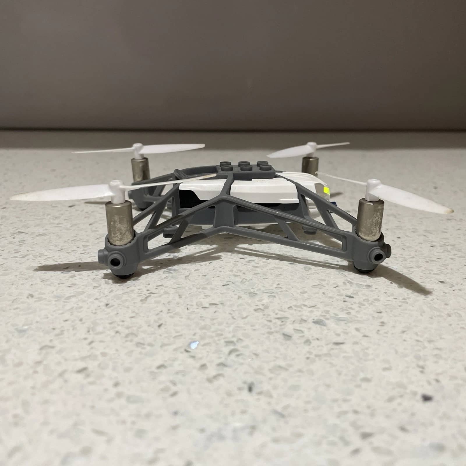 Parrot Airborne Quadcopters & Multirotors New