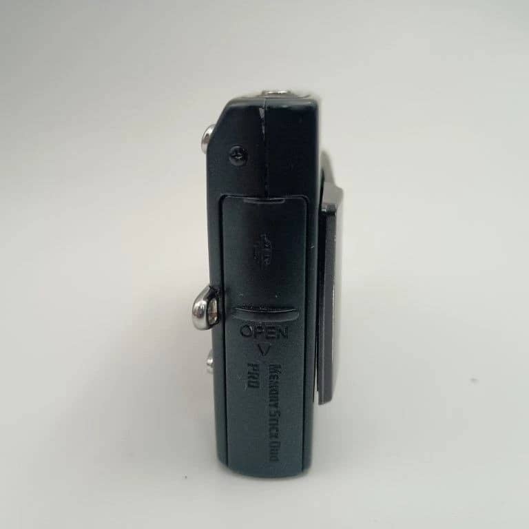 Sony Cyber-shot DSC-T10 Digital Cameras Silver New Body Only