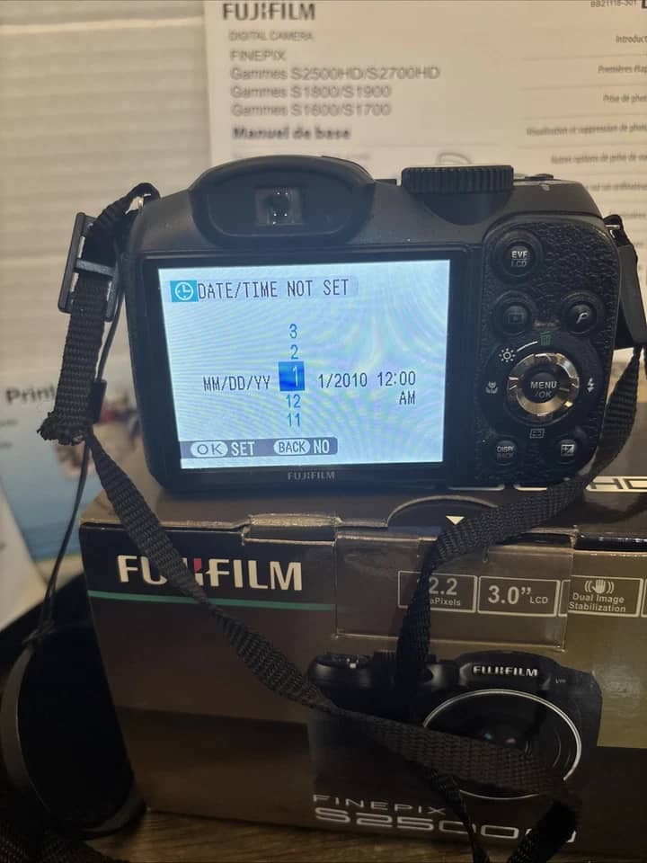 Fujifilm FinePix S Series S2500HD Digital Cameras Black New Body Only