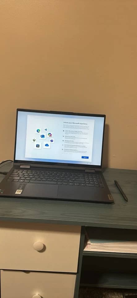 Lenovo Yoga 7 Computers