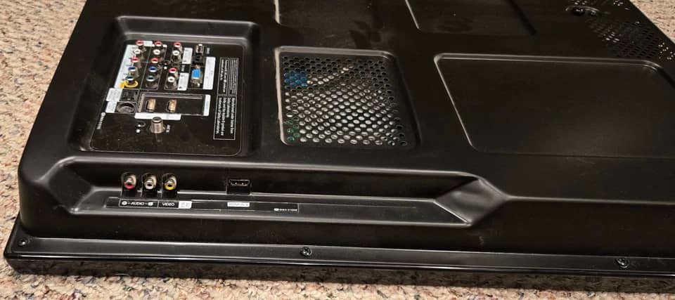 Samsung PN42C450B1D TVs