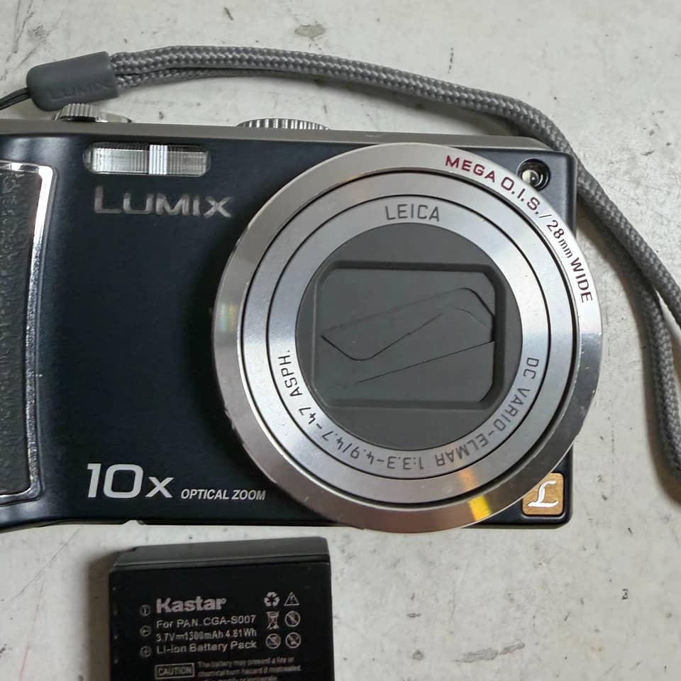 Panasonic LUMIX DMC TZ5A Digital Cameras Blue New Body Only