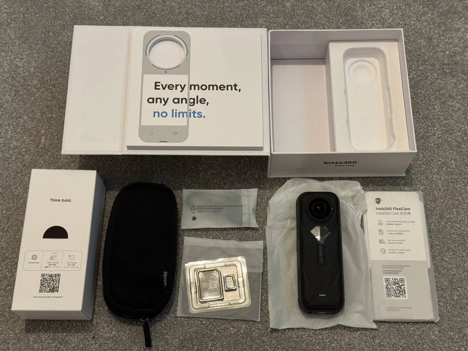 Insta360 X5 Digital Cameras Black New Body Only