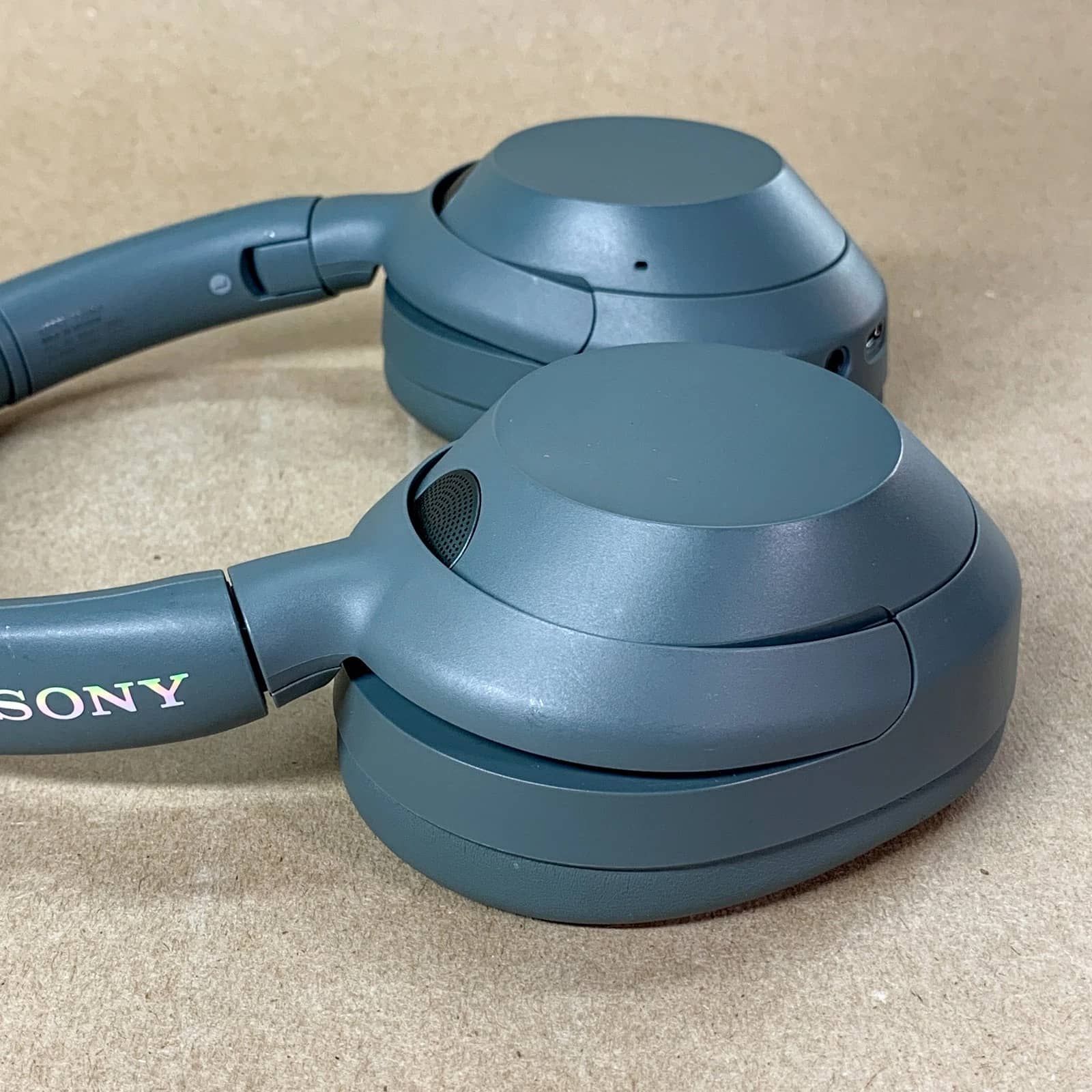 Sony WHULT900N Headphones & Earbuds Gray Used - Good