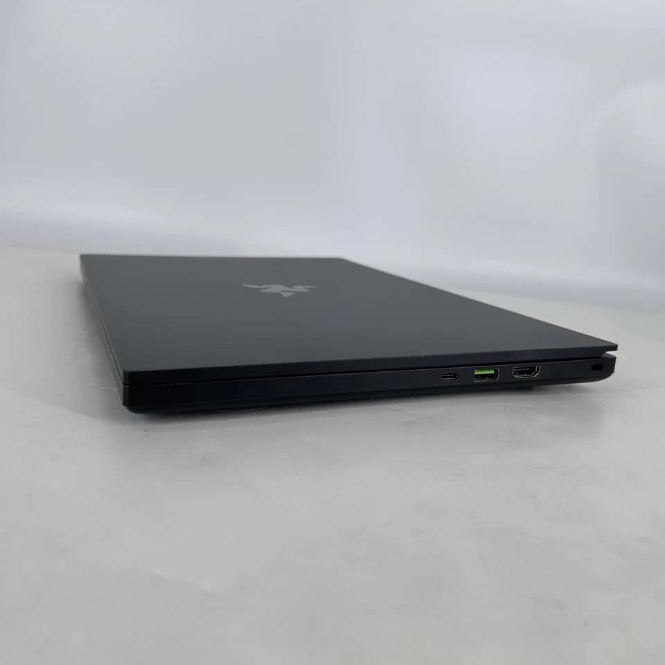 Razer 15-bs1 Computers