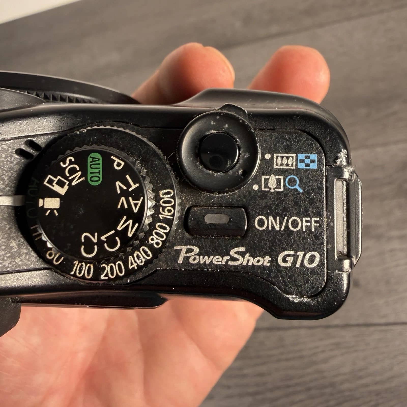 Canon PowerShot G10 Digital Cameras Black Used - Good Body Only