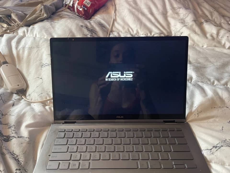 ASUS Vivobook Q406DA Computers