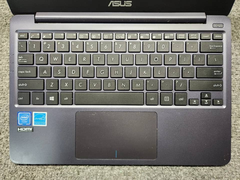 ASUS Vivobook E203MA Computers