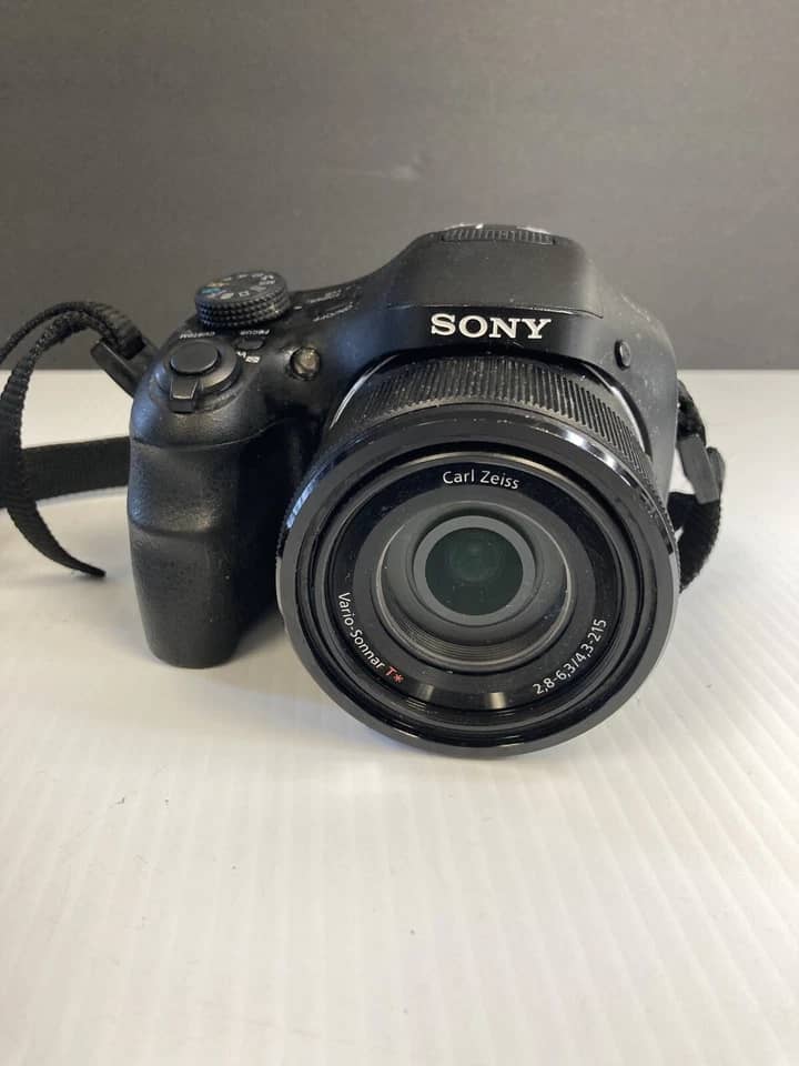 Sony LUMIX FZ300 Digital Cameras