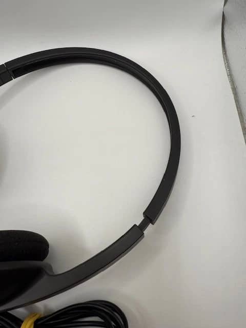 Logitech H340 Headphones & Earbuds 