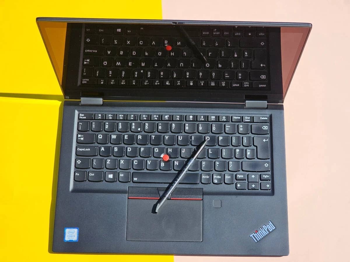 Lenovo ThinkPad X390 Yoga Computers 256GB 16GB Refurbished - Excellent