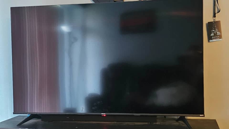 Hisense 65R6E4 TVs