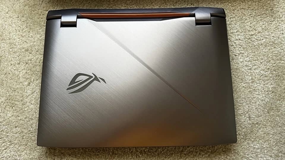 ASUS ROG Strix G703GX Computers