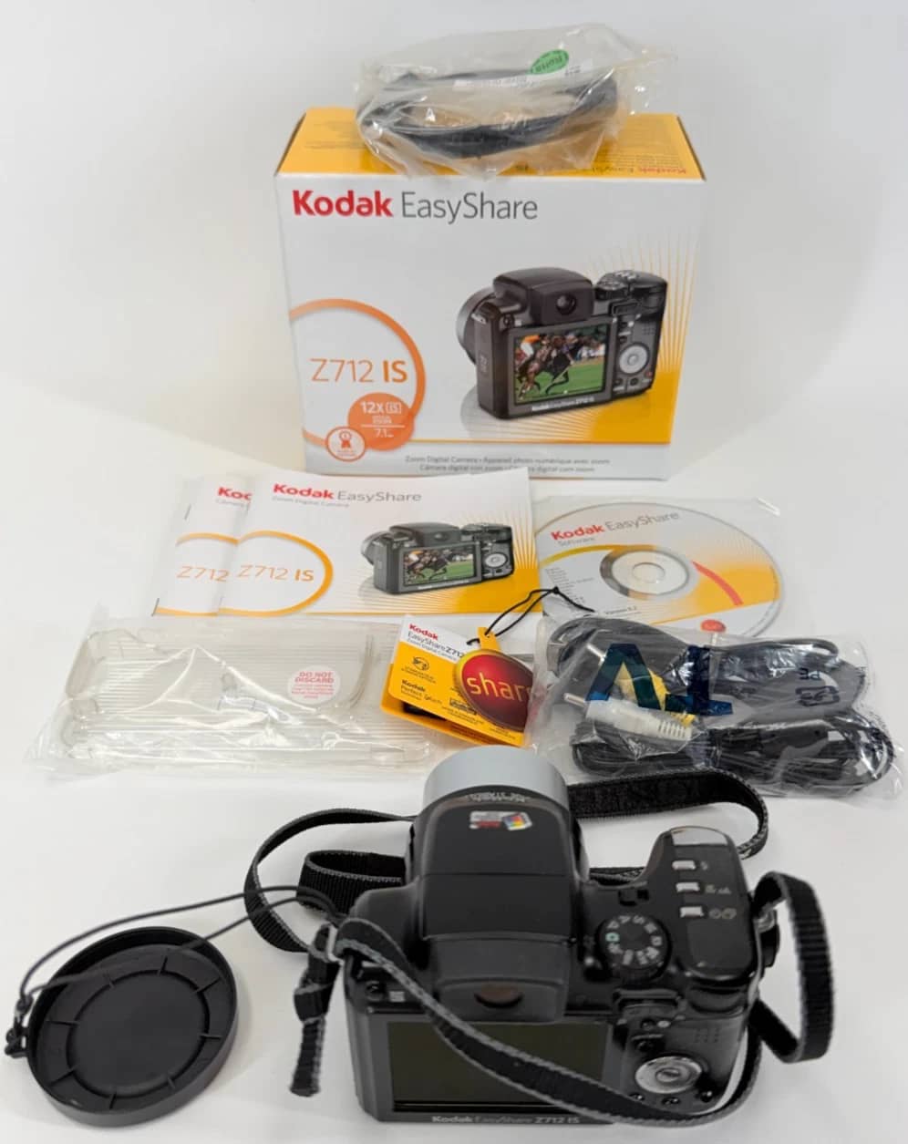 Kodak EasyShare Z712 Digital Cameras Black Used - Good Body Only