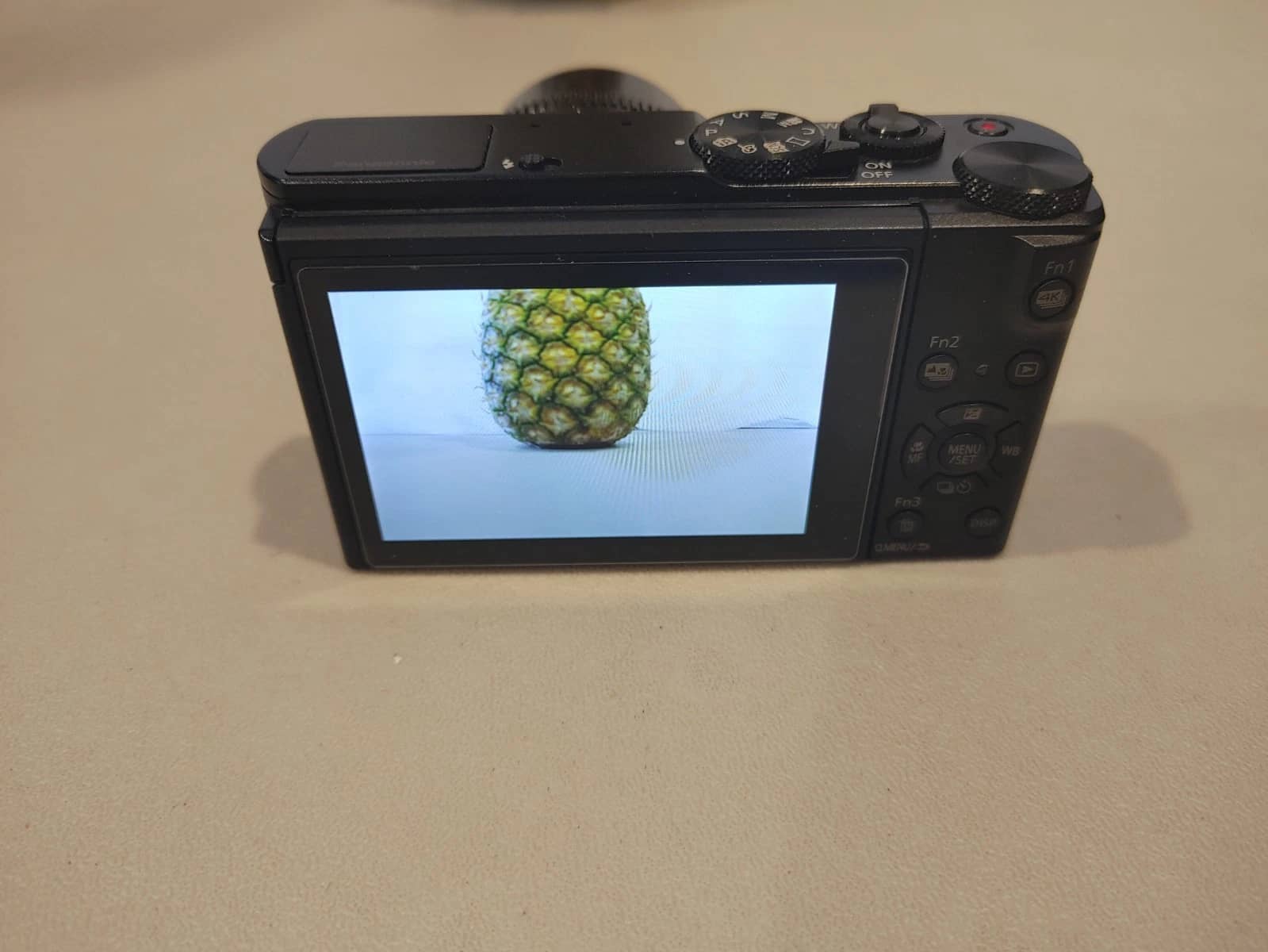Panasonic LUMIX LX10 Digital Cameras Black New Body Only