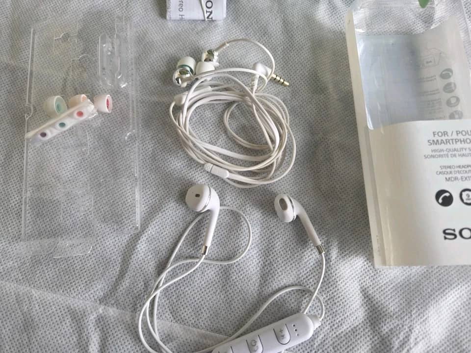 Sony MDREX110AP/B Headphones & Earbuds 