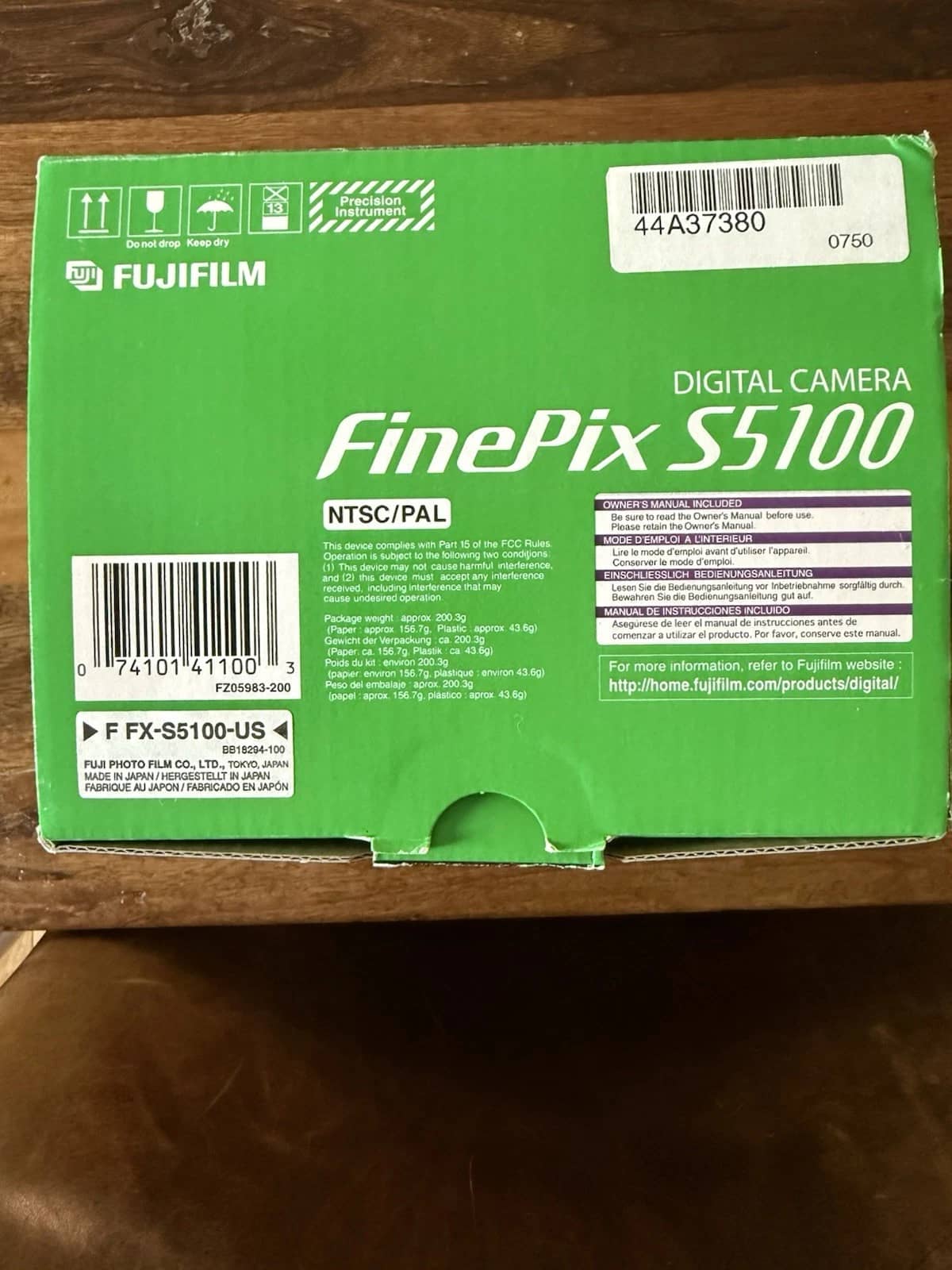 Fujifilm FinePix S5100 Digital Cameras Black Used - Like New Body Only