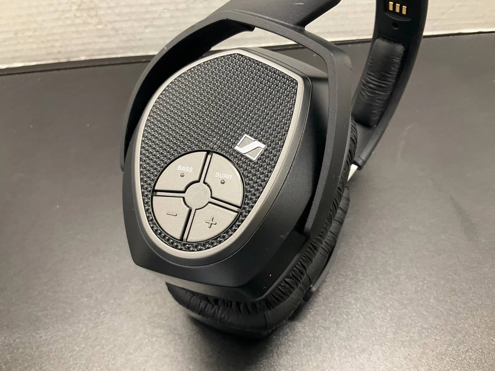 Sennheiser RS175 Headphones & Earbuds Black New