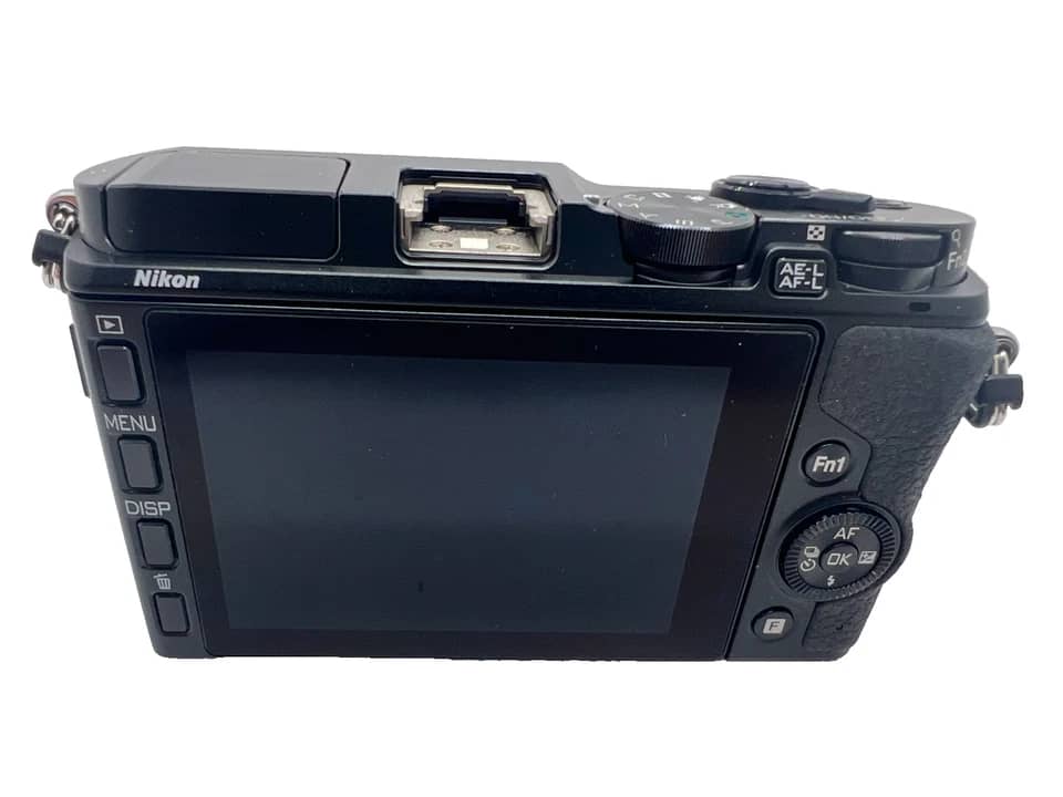 Nikon 1 V3 Digital Cameras Black Used - Good Body Only