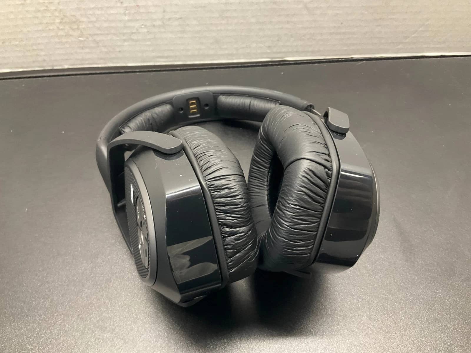 Sennheiser RS175 Headphones & Earbuds Black New